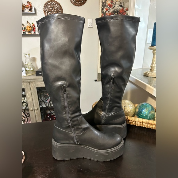 Steve Madden Kizam Black Faux Leather Platform Knee High Boots Size 9 - Picture 8 of 13